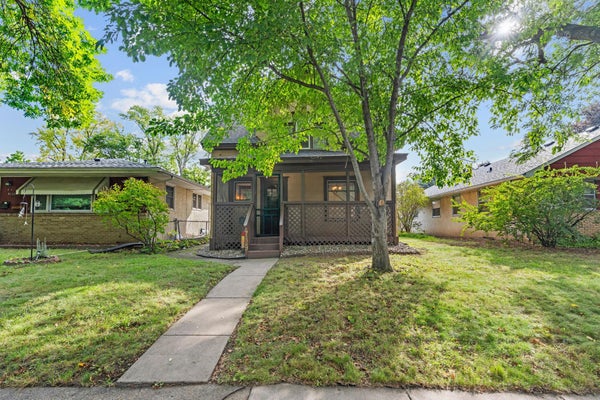 4129 5TH ST NE, MINNEAPOLIS, MN 55421 - Image f092df5cbaf24fc428d23faca2a7b9f5/353458176