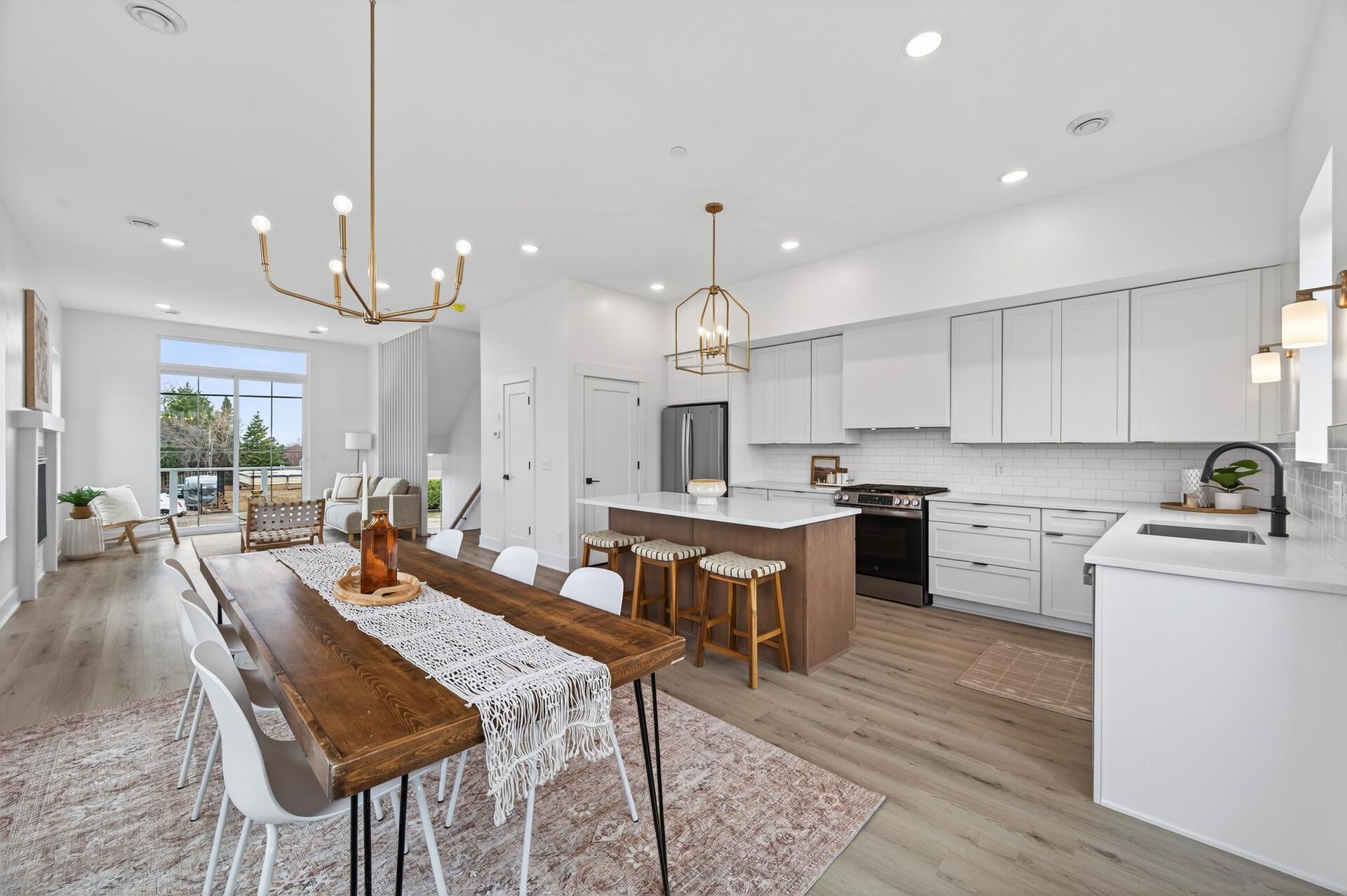 2501 Jansen Avenue