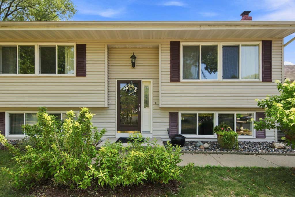 Photo of 3236 115th Lane NW, Coon Rapids, MN 55433 (MLS # 7123890)