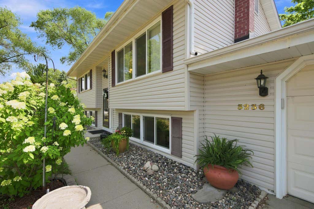 Photo of 3236 115th Lane NW, Coon Rapids, MN 55433 (MLS # 7123890)