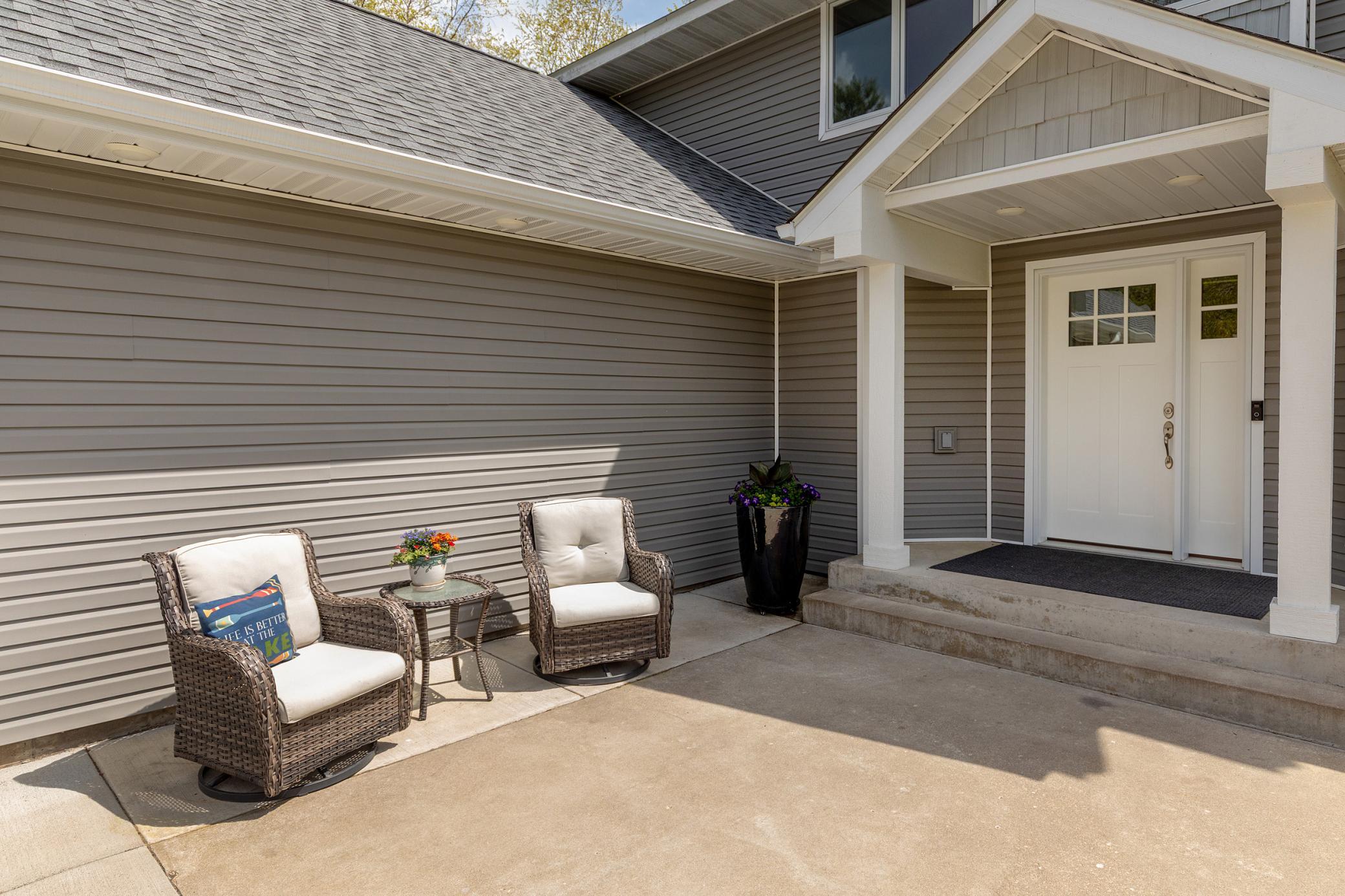 21765 Hidden View Lane