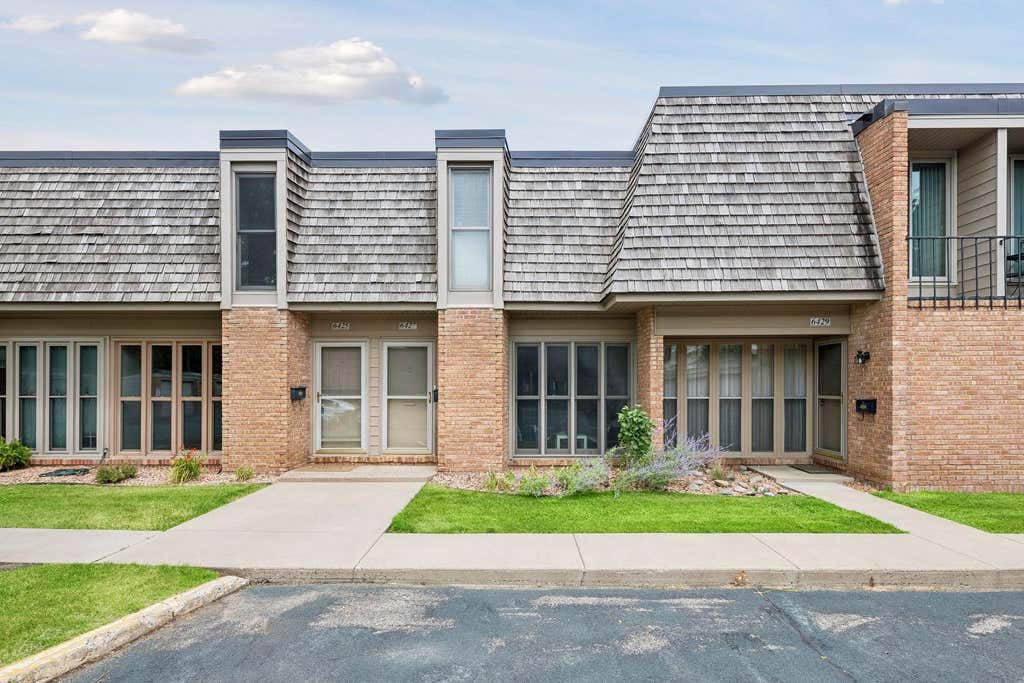 Photo of 6427 Barrie Road, Edina, MN 55435 (MLS # 7114017)