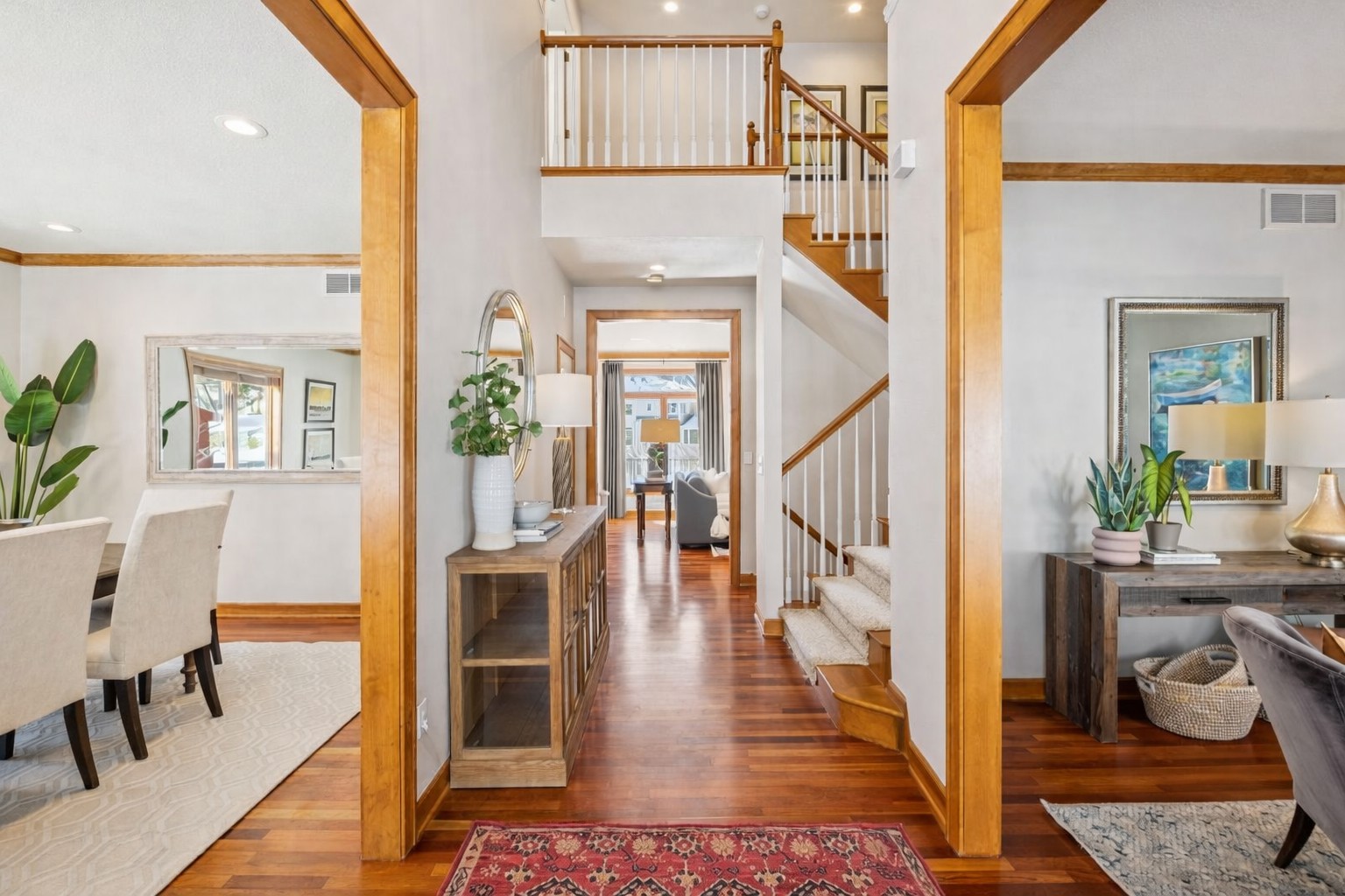 816 Westwood Drive S