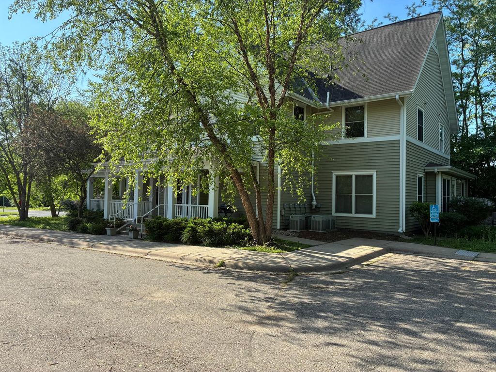 Photo of 375 Orleans Street E, Stillwater, MN 55082 (MLS # 7081276)