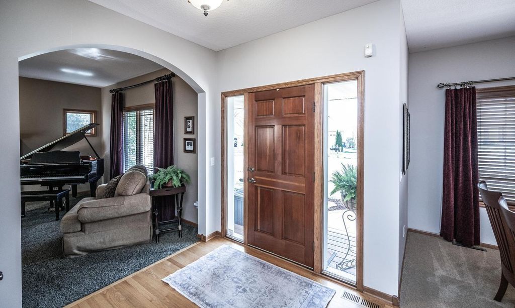 Photo of 5137 203rd Street W, Farmington, MN 55024 (MLS # 7063136)