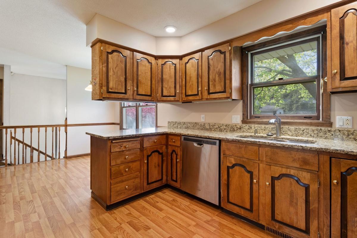 1559 Mccarthy Road