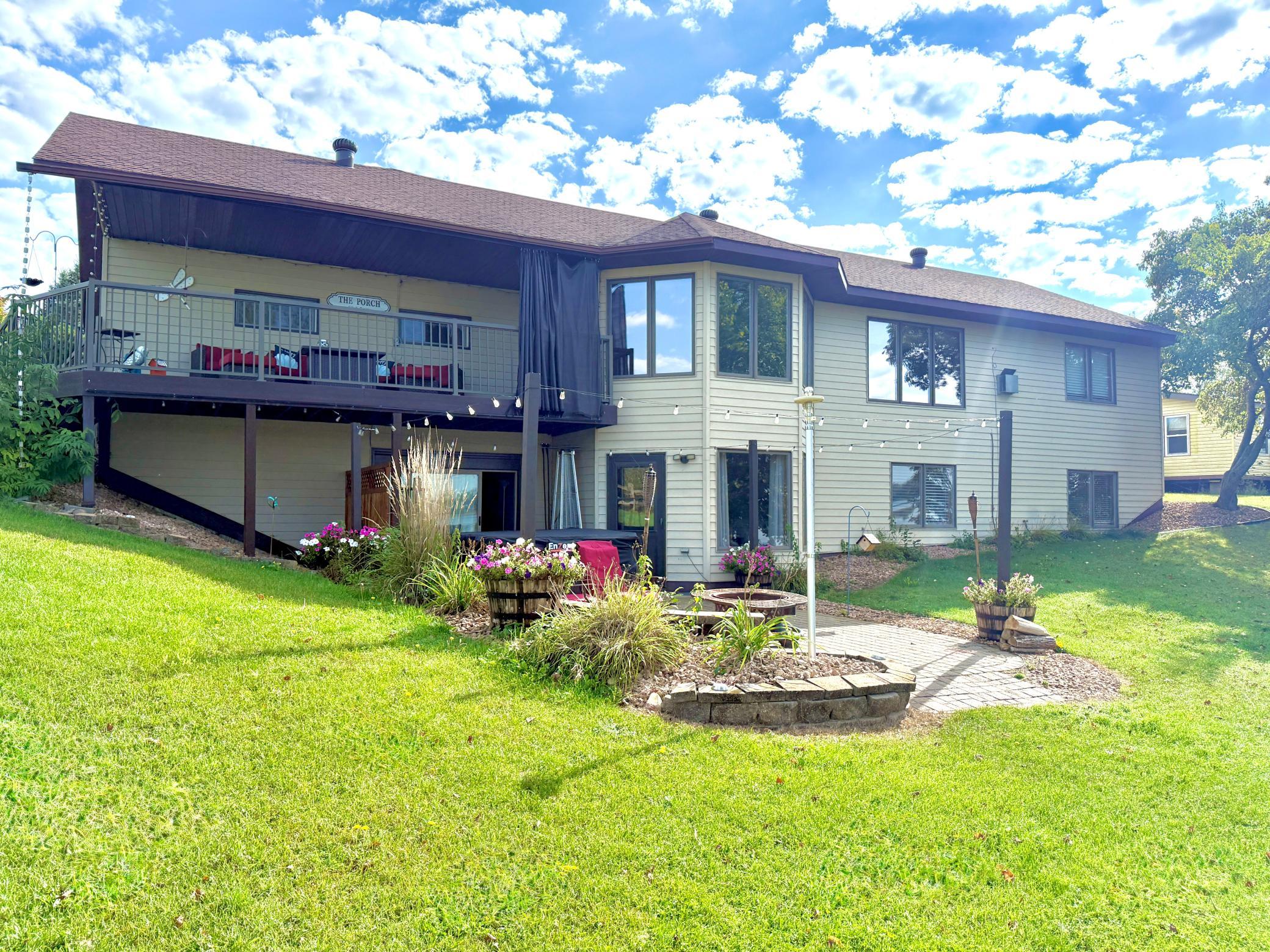 21281 Dovre Road