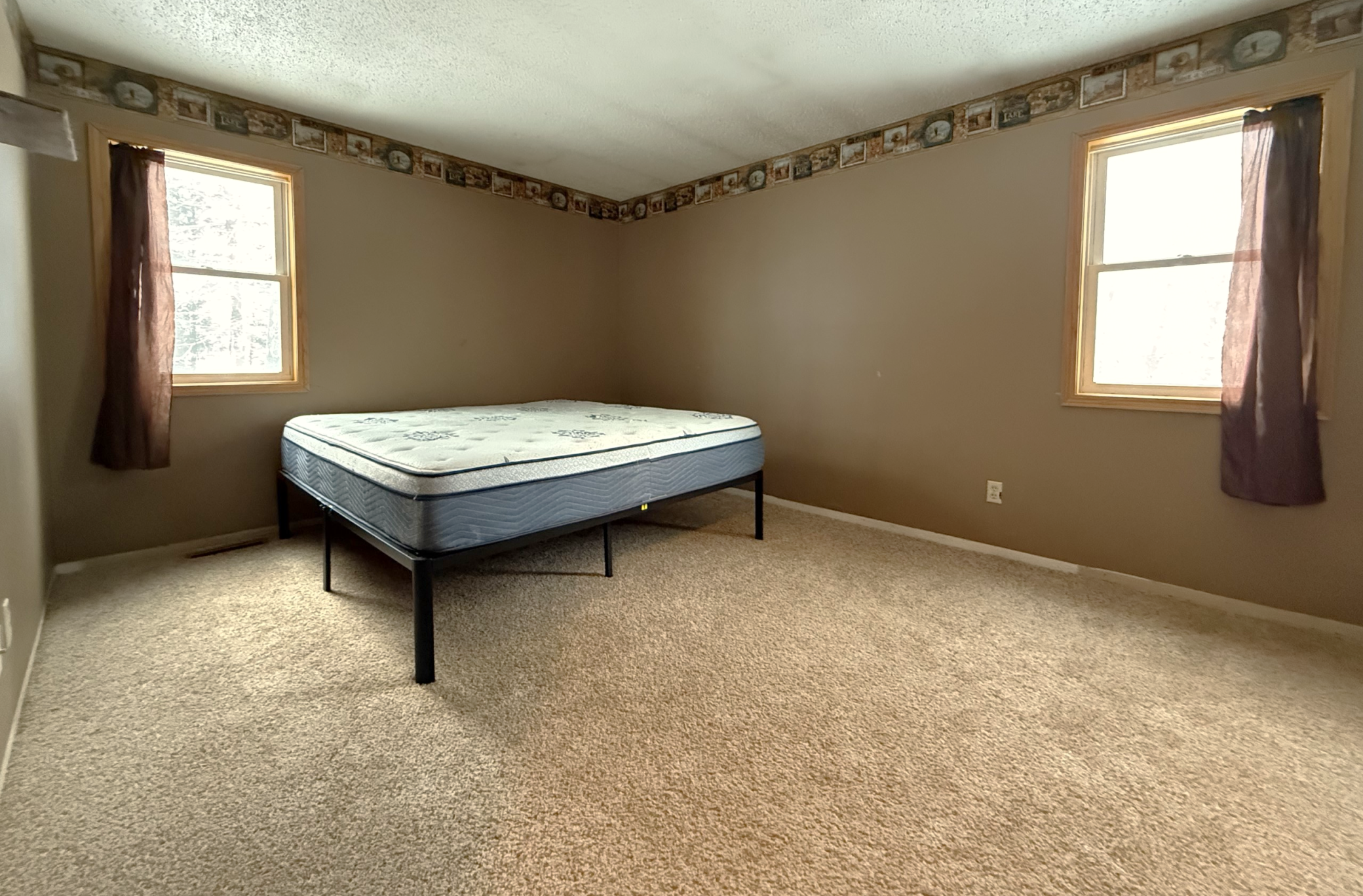 Clearbrook, Minnesota 56634, United States, 3 Bedrooms Bedrooms, ,3 BathroomsBathrooms,Residential,Active,166343