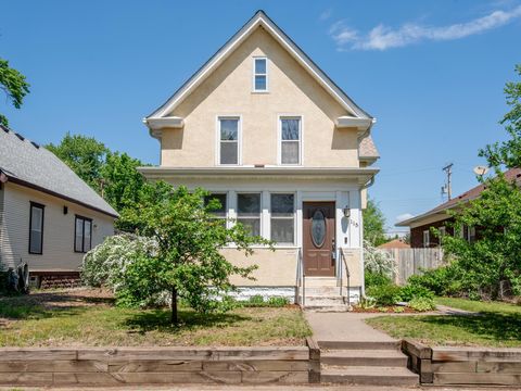 115 Geranium Avenue W Saint Paul MN 55117
