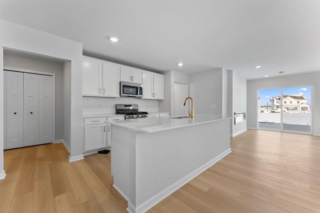4338 Meadowview Drive