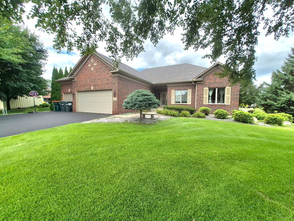 Photo of 2704 118th Court NE, Blaine, MN 55449 (MLS # 7024580)