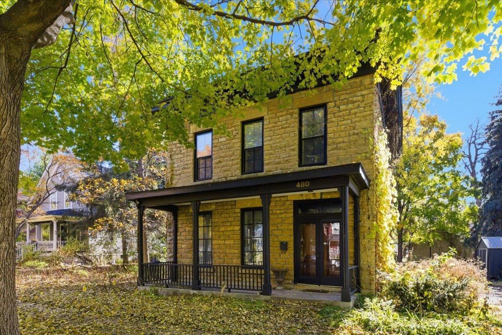 Photo of 480 Iglehart Avenue, Saint Paul, MN 55103 (MLS # 7049548)