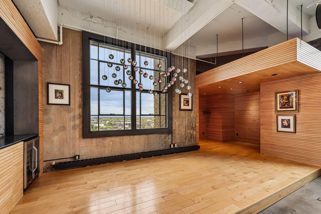 Photo of 2929 Chicago Avenue #1500, Minneapolis, MN 55407 (MLS # 7063327)