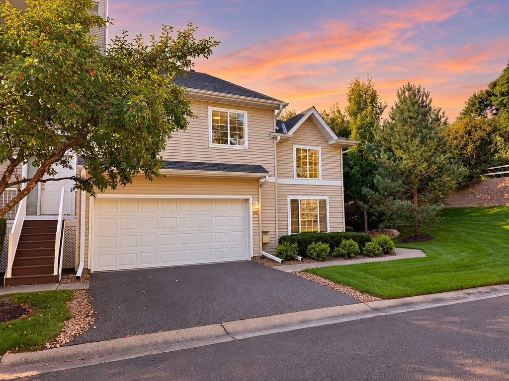 Photo of 320 Willoughby Way W, Minnetonka, MN 55305 (MLS # 7145451)