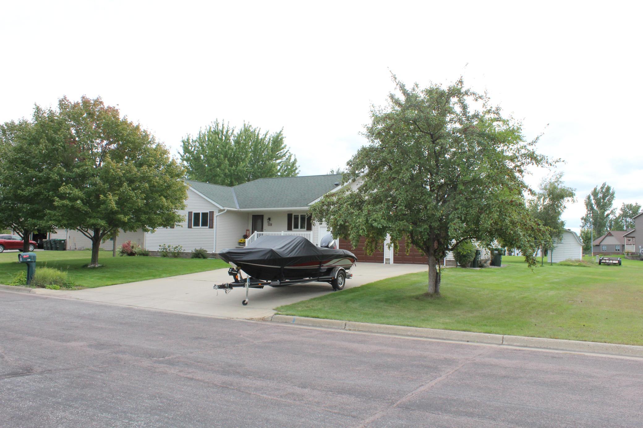 705 Eagle Drive SW