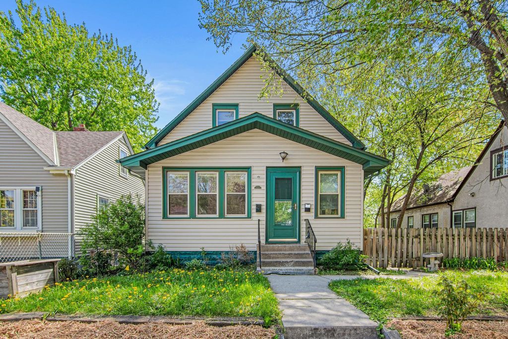 Photo of 3236 James Avenue N, Minneapolis, MN 55412 (MLS # 7073439)