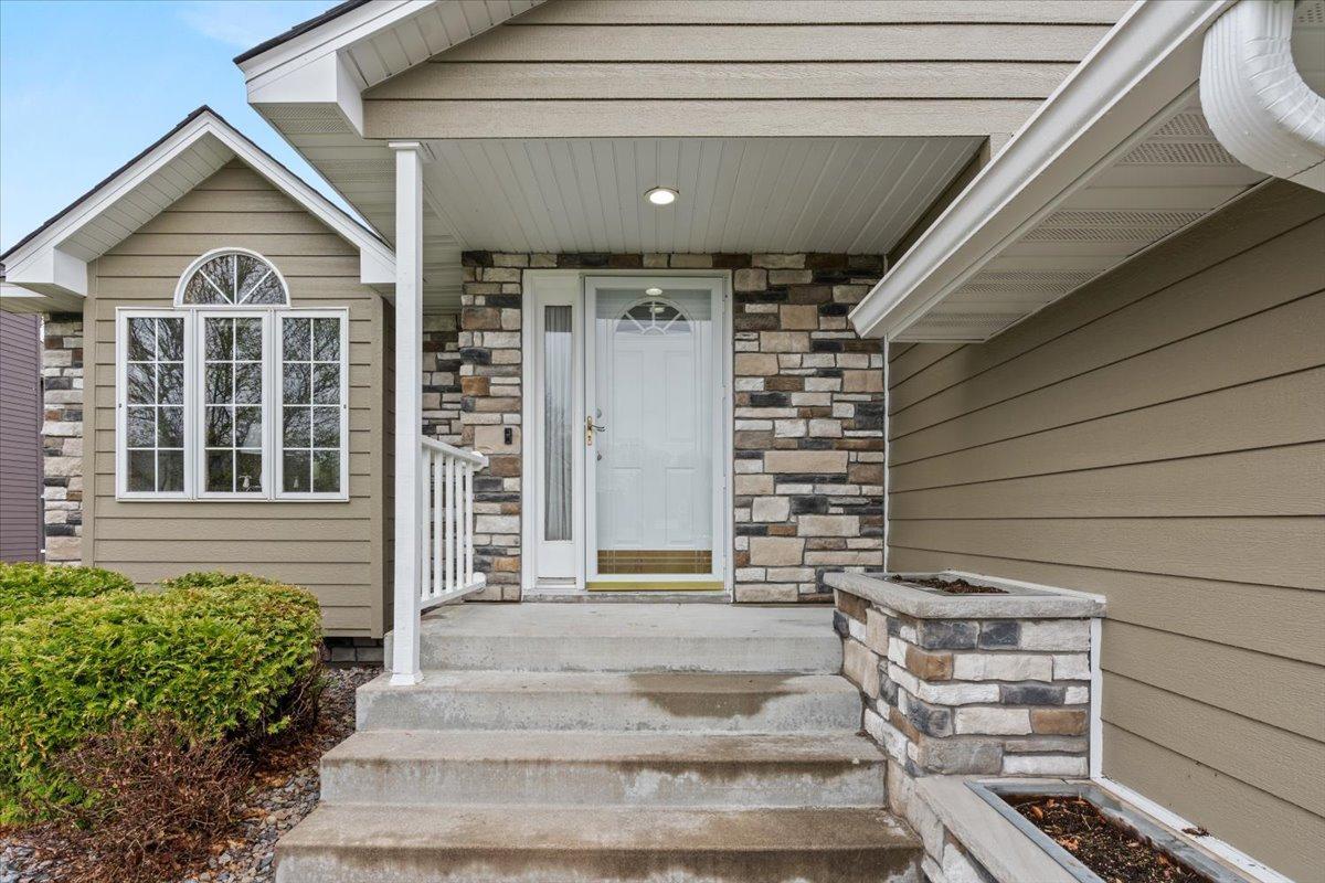 6307 Deerwood Lane