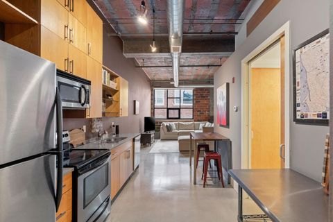 718 Washington Avenue N 612 Minneapolis MN 55401