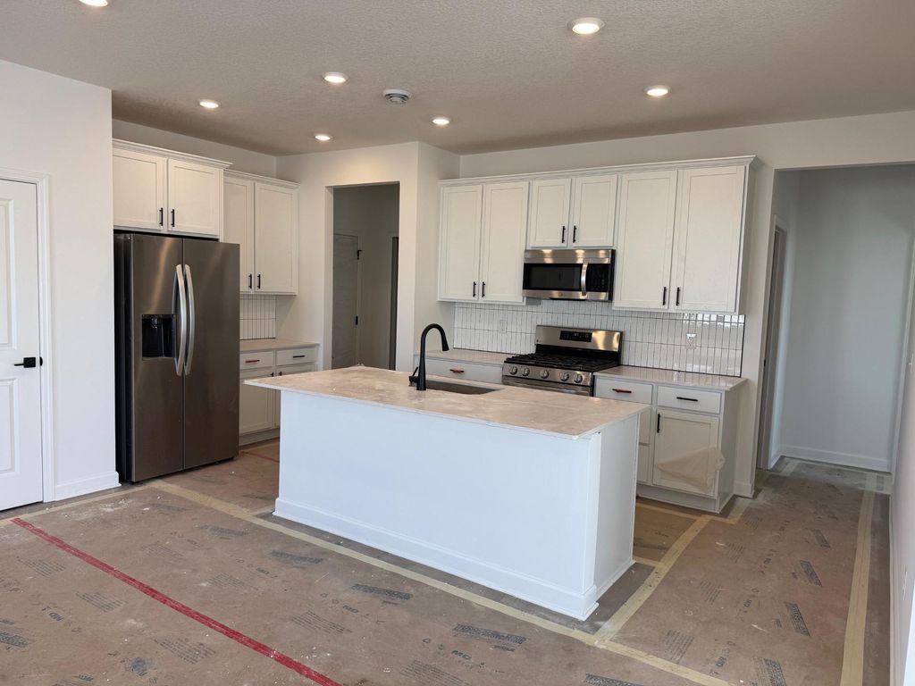 Photo of 18317 Gladiator Drive, Lakeville, MN 55068 (MLS # 7024191)