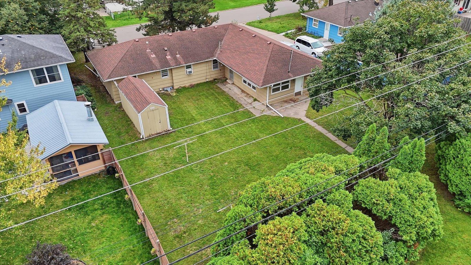 1677 Rose Place