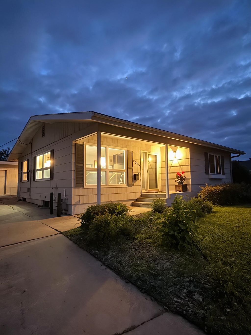 Photo of 2029 Elton Hills Drive NW, Rochester, MN 55901 (MLS # 7077740)