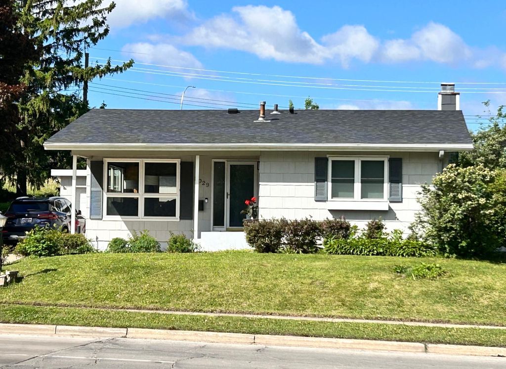 Photo of 2029 Elton Hills Drive NW, Rochester, MN 55901 (MLS # 7077740)