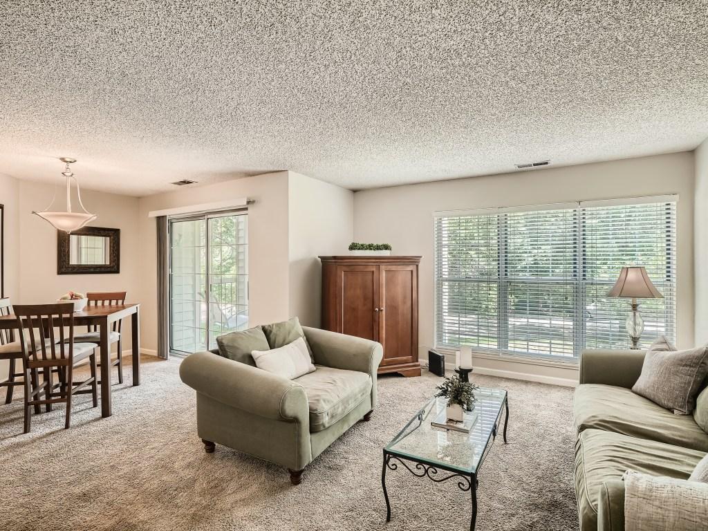 6165 Chasewood Parkway 102