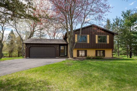 4560 148th Avenue NW Andover MN 55304