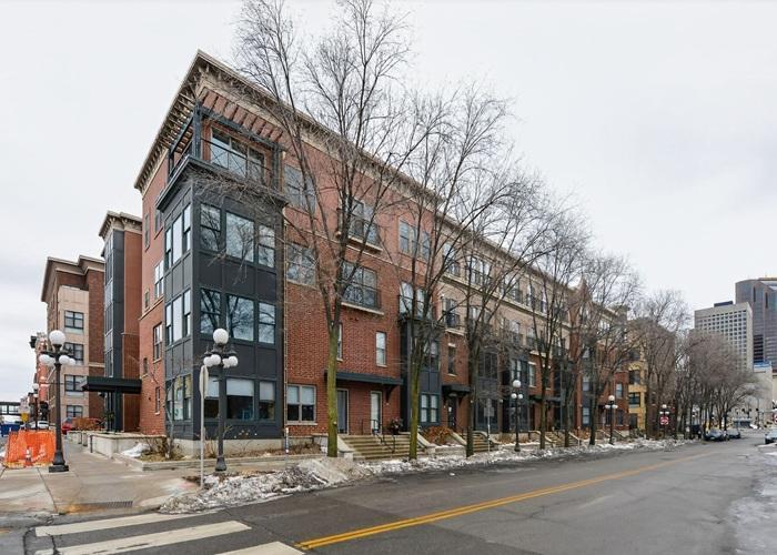 232 8th Street E 232