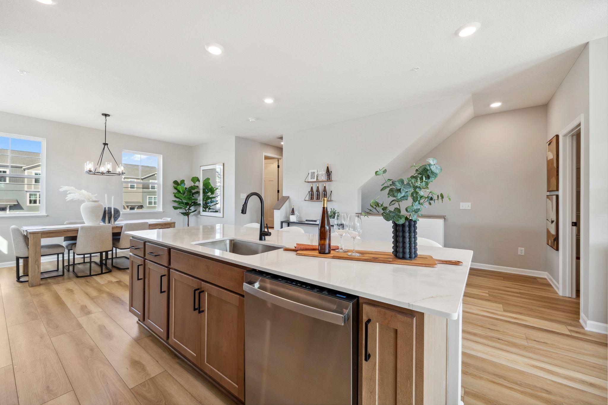 1531 Traverse Lane