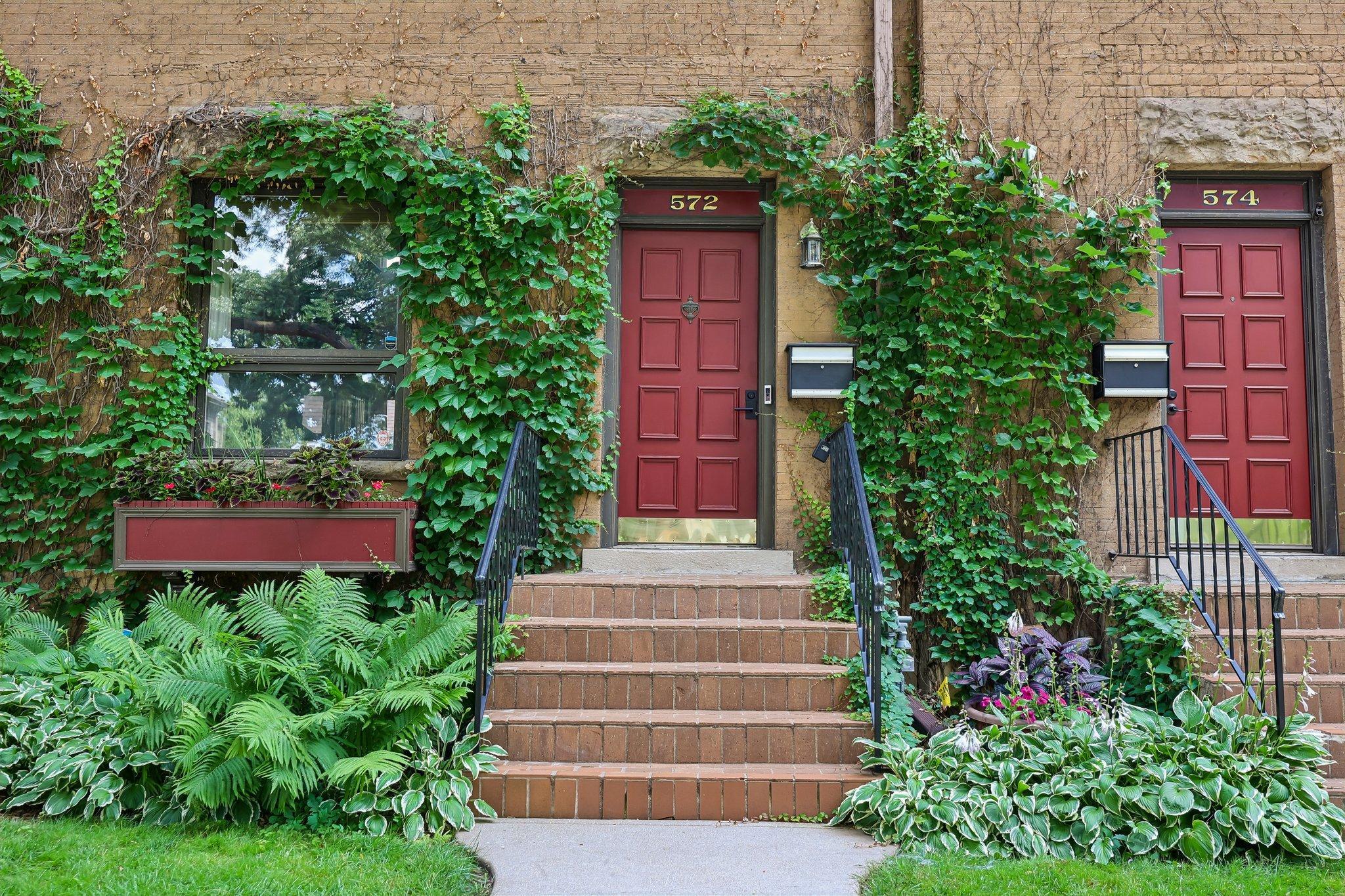 572 Dayton Avenue