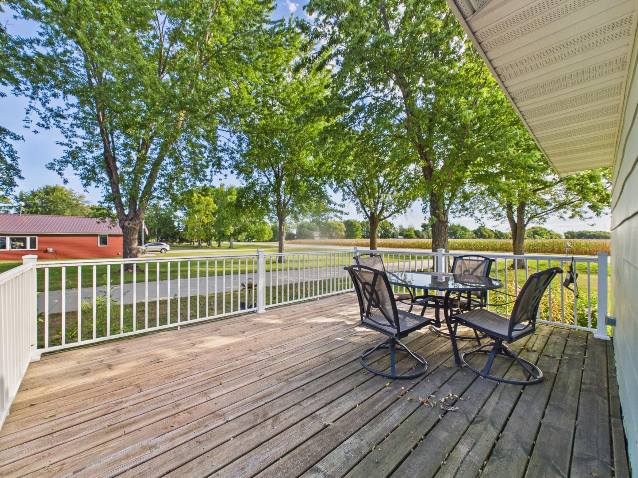 21677 County Road 197