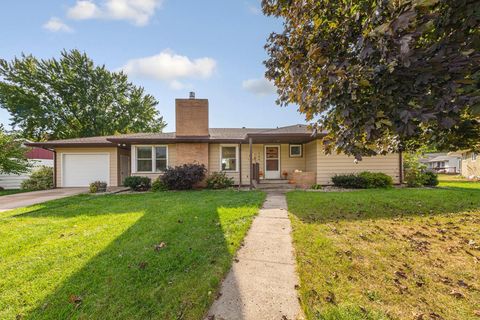 Photo of 125 Bianchi Drive, New Ulm, MN 56073 (MLS # 6806109)