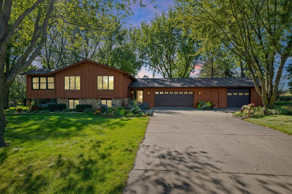 Photo of 22465 Rush Creek Drive, Rogers, MN 55374 (MLS # 7122094)