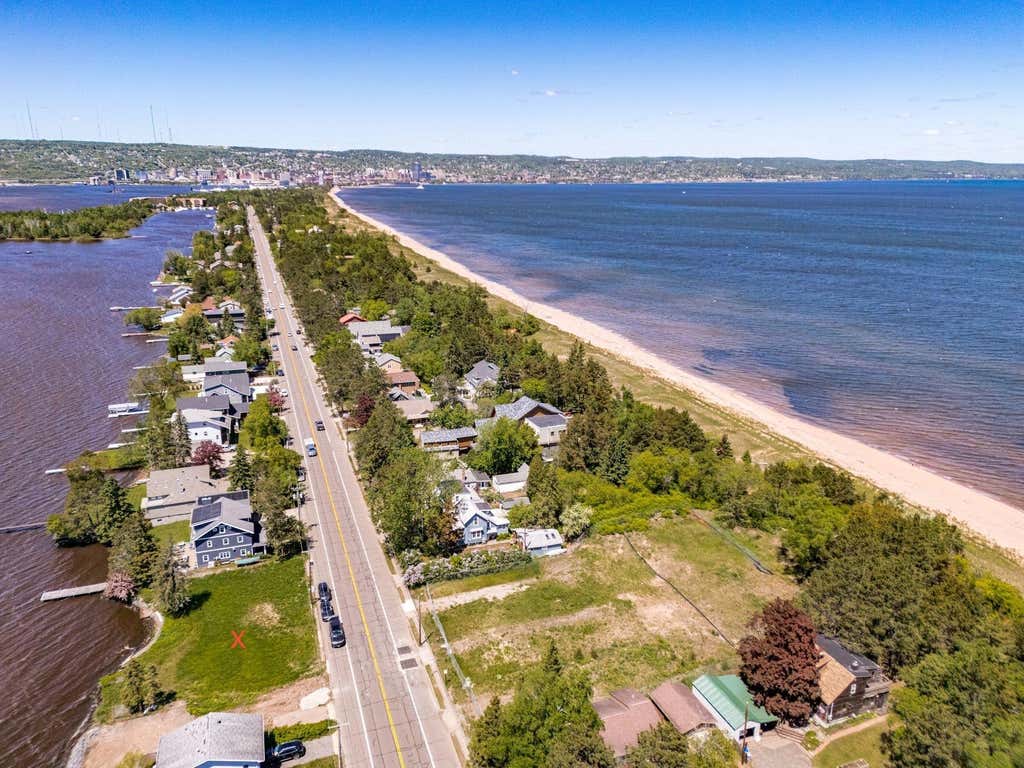 Photo of 2925 Minnesota Avenue, Duluth, MN 55802 (MLS # 7131480)