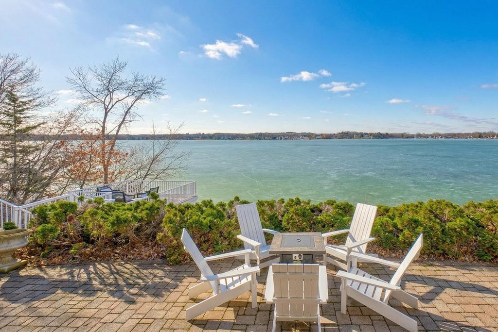 Photo of 5375 Carlson Road, Shoreview, MN 55126 (MLS # 7006559)