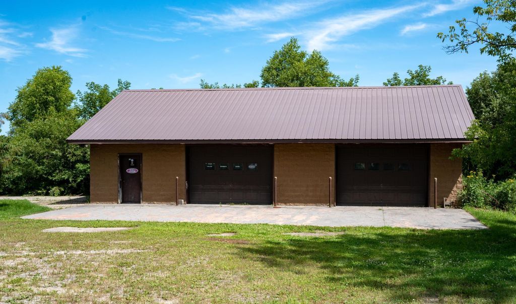 Photo of 47946 US Highway 2, Deer River, MN 56636 (MLS # 7046358)