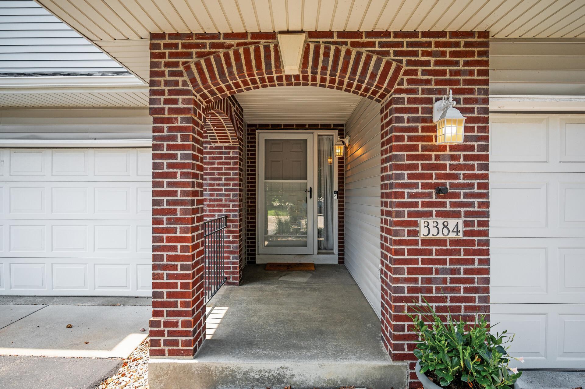 3384 Spring Glen Circle NW