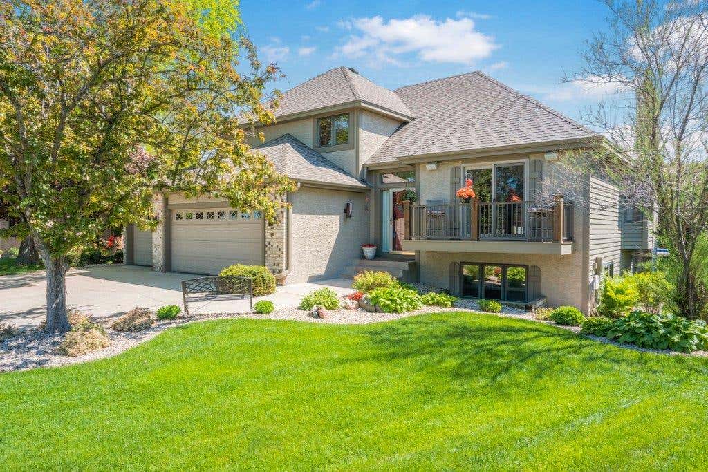 Photo of 8906 Ashley Terrace, Brooklyn Park, MN 55443 (MLS # 7114679)