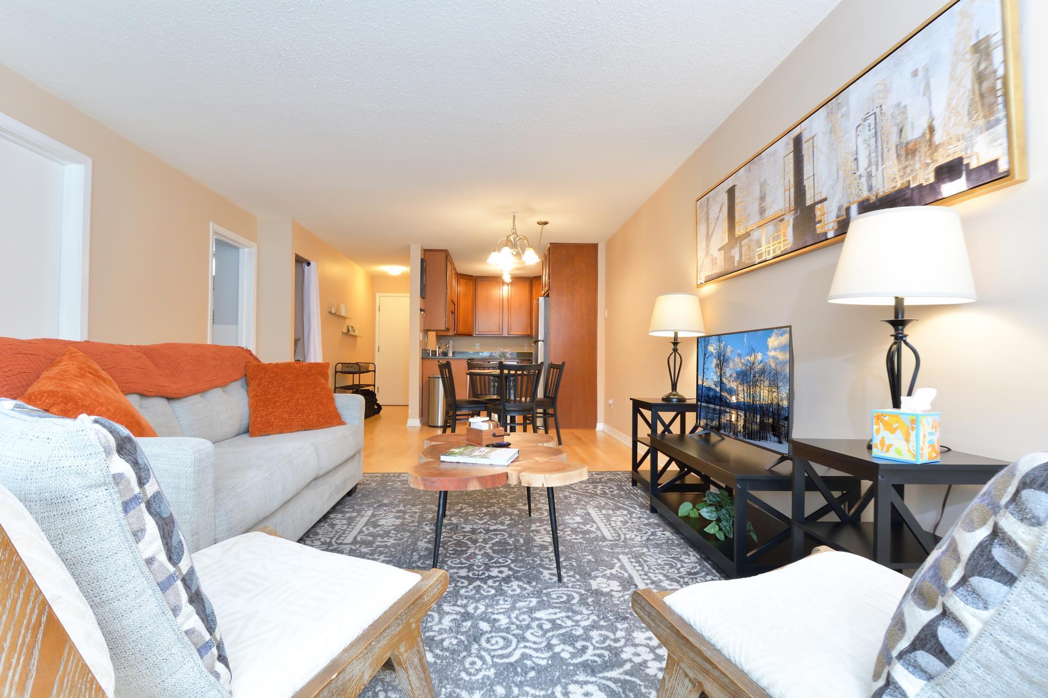 2700 W 44th Street 115