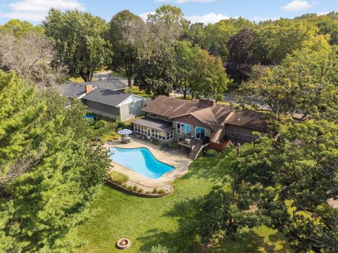 1966 Skyline Drive S Burnsville MN 55337