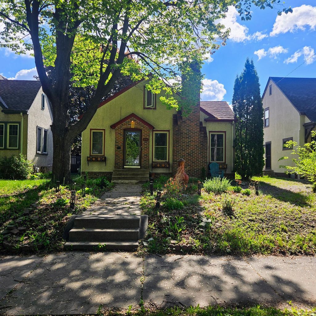 Photo of 3342 Xerxes Avenue N, Minneapolis, MN 55412 (MLS # 7072489)