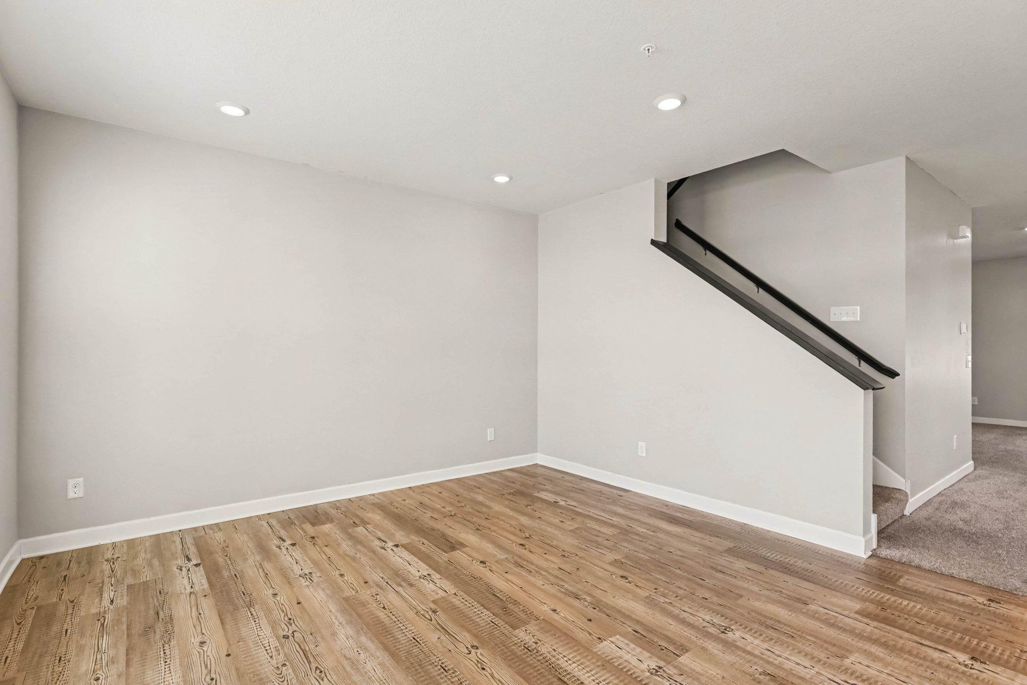 7528 38th Street N