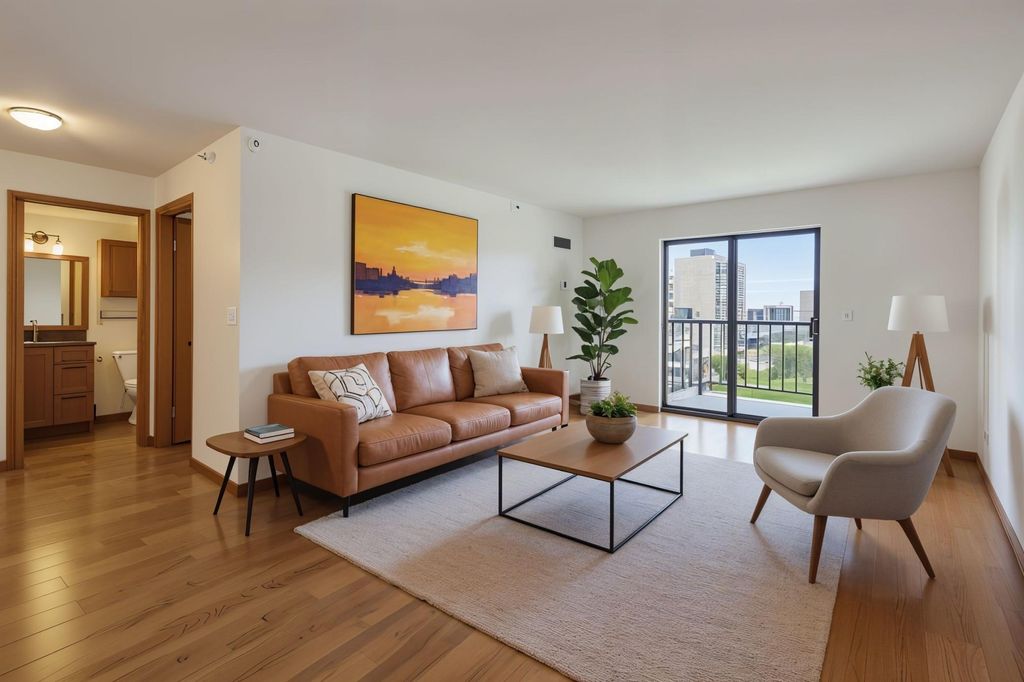 Photo of 78 10th Street E #806, Saint Paul, MN 55101 (MLS # 7019774)