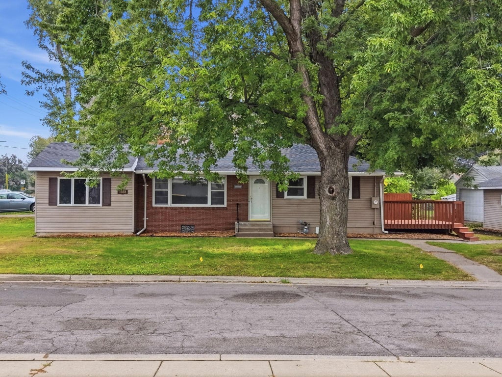 Photo of 1038 Larpenteur Avenue W, Saint Paul, MN 55113 (MLS # 7152542)