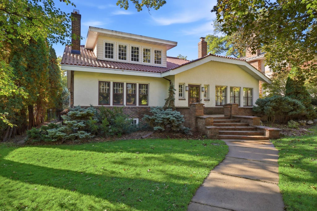 Photo of 2409 W 22nd Street, Minneapolis, MN 55405 (MLS # 7143616)