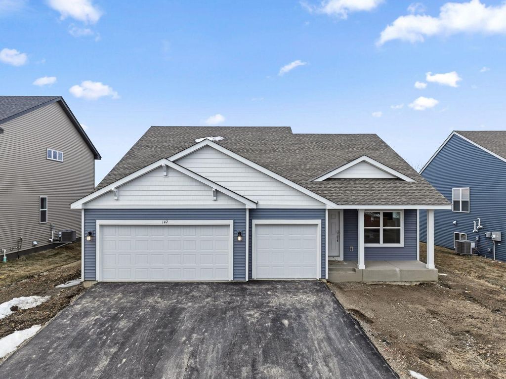 Photo of 142 Ridgeview Lane, Elko New Market, MN 55020 (MLS # 7046369)