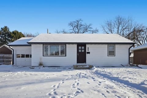 1905 9th Street N Fargo ND 58102