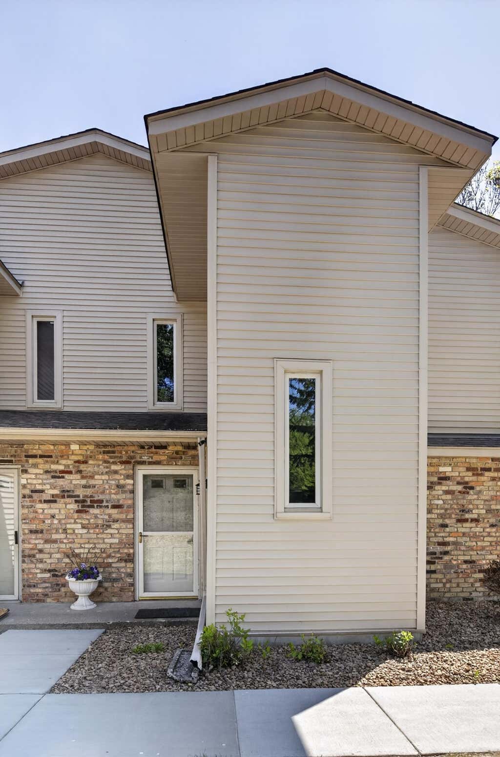 Photo of 8773 Jasmine Lane, Eden Prairie, MN 55344 (MLS # 7068372)