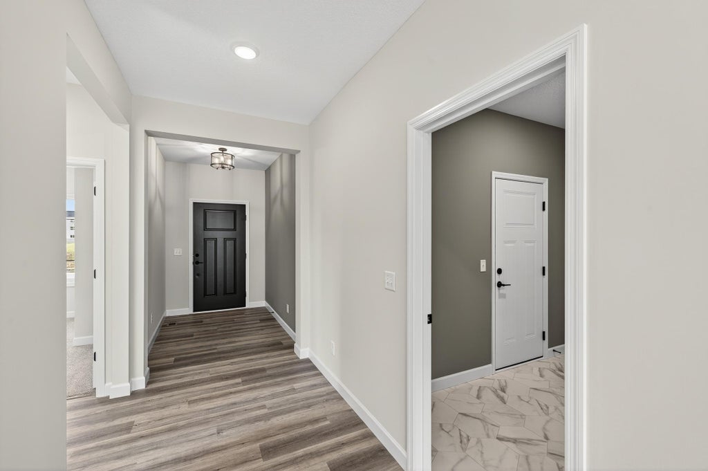 Photo of 924 Yellowcrest Street SW, Delano, MN 55328 (MLS # 7101896)